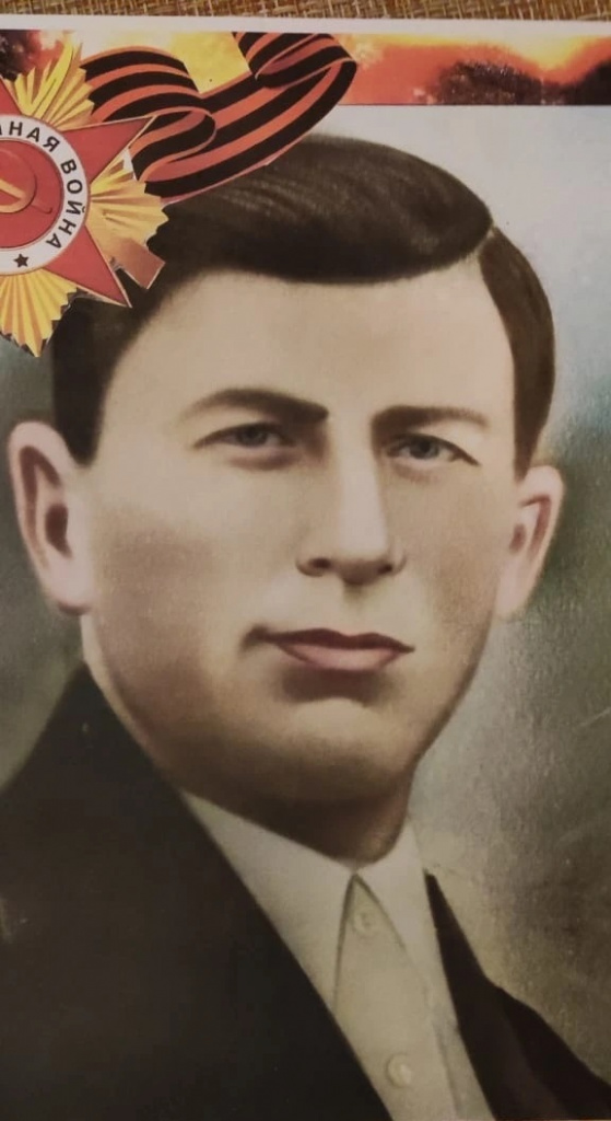 Плужников 2 на сайт.jpg